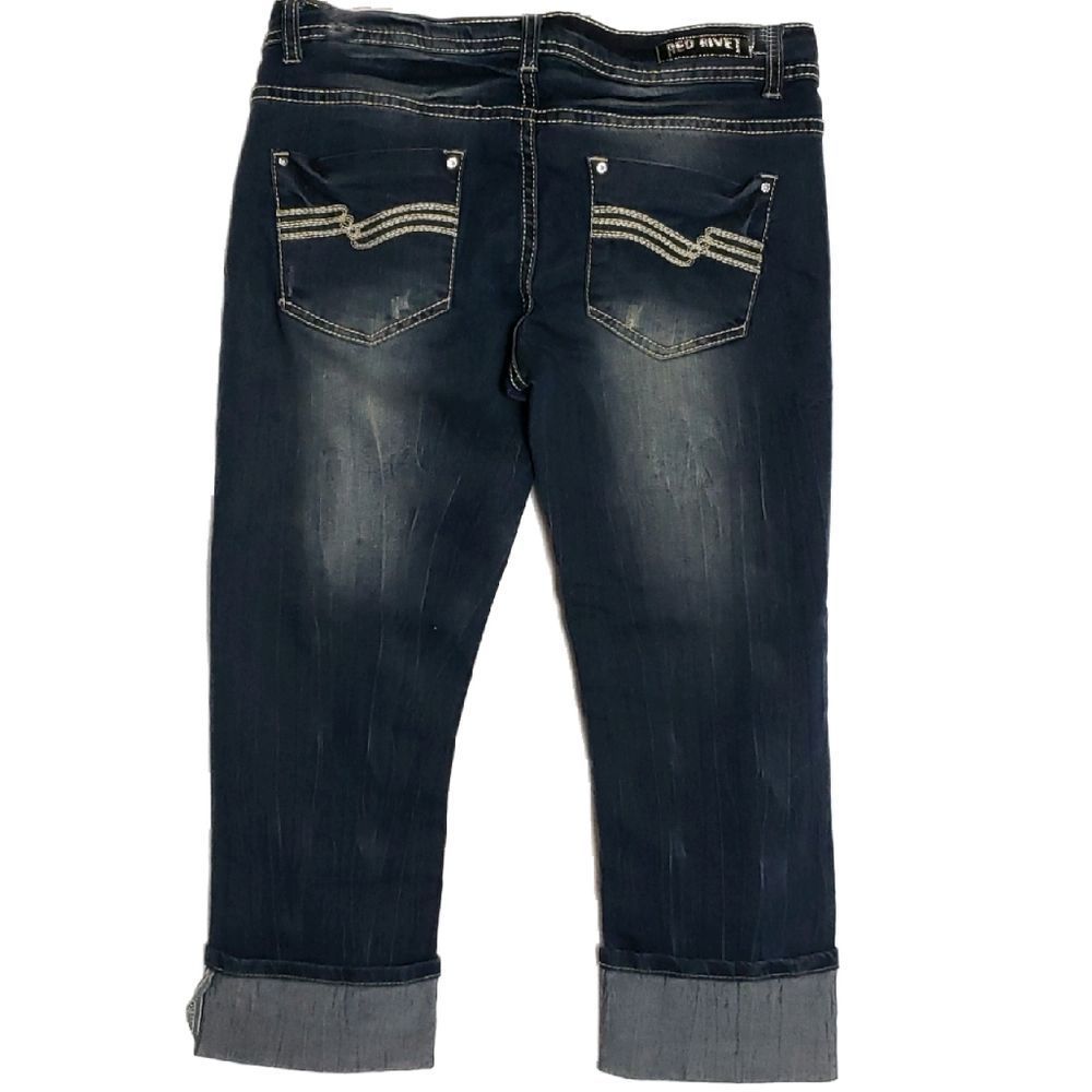 Red Rivot Distressed Capri Jeans 9